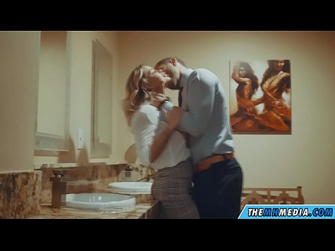 ❤️ Калі грудастая бландынка спакушае цябе ў грамадскім туалете ❤❌ Сэкс-відэа на be.porngameshub.ru